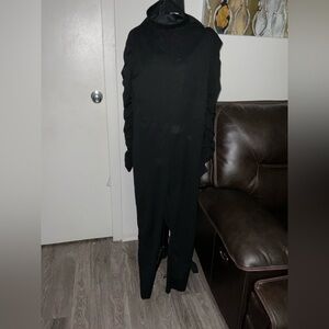 Black Ruched-Sleeve Jumpsuit - Size 1X (New Without Tags)